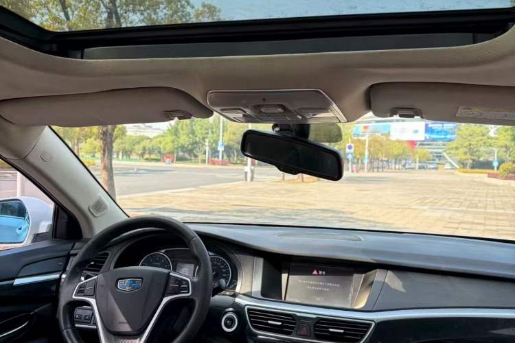 Used Geely Auto Emgrand GT 2016 1.8T Zunya Model Interior 3