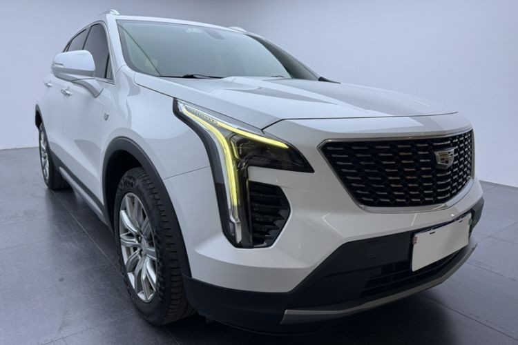 Used Cadillac XT4 2020 Revised Version 28T Two-Wheel Drive Leading Edition Exterior 2