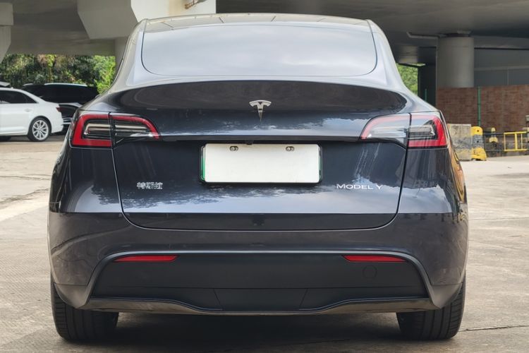 Used Tesla Model Y 2024 Rear-Wheel-Drive Version
