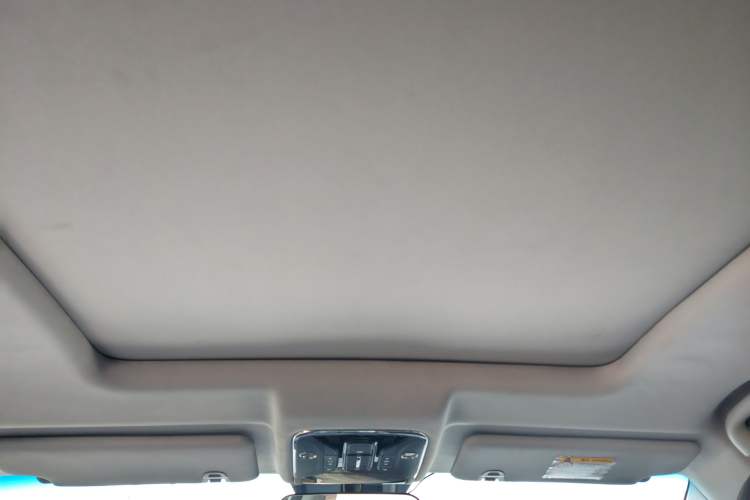 Used JETOUR X70 2023 1.5T Manual Overdrive Version 5 Seats Interior 4