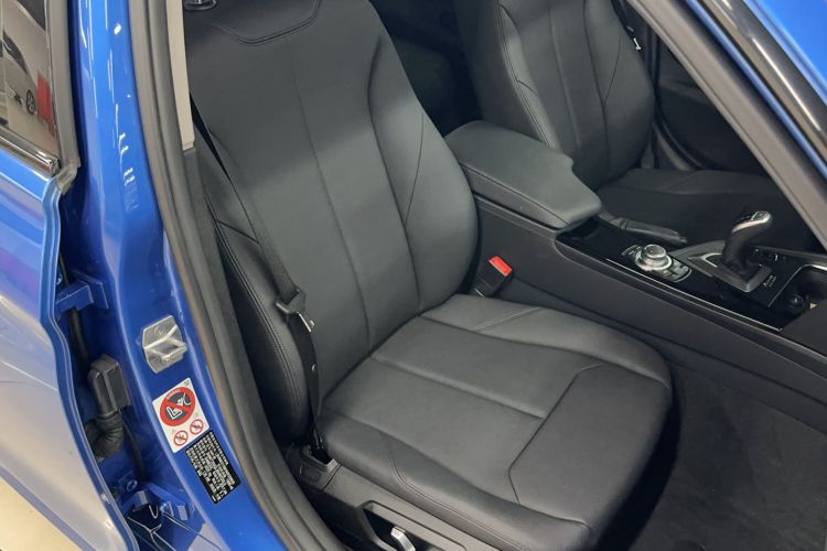 Used BMW 3 Series 2017 320Li M Sport Edition Right Front Seat