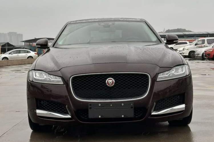 Used Jaguar XFL 2018 XFL 2.0T 250 PS Luxury Edition
