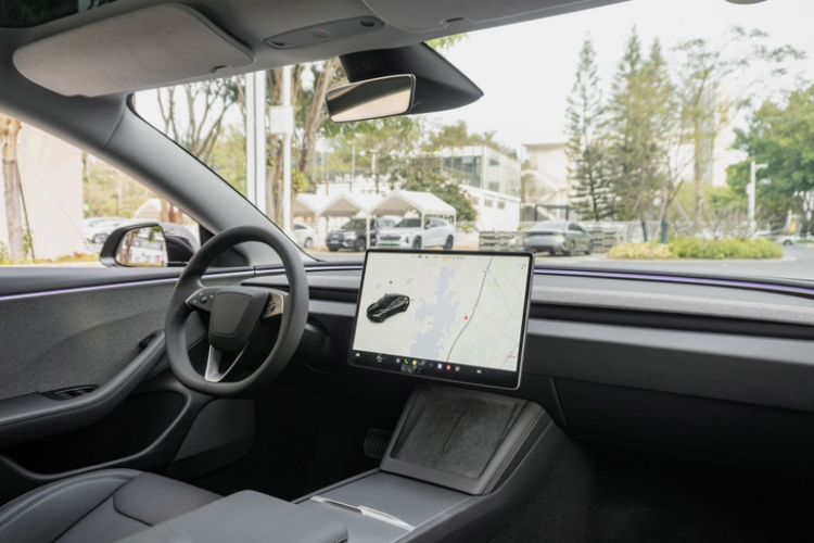 Used Tesla Model 3 2023 Rear-Wheel-Drive Version