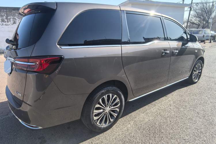 Used Buick GL8 2023 Land Executive Class 652T Luxury Model