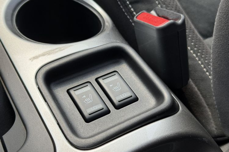 Used Infiniti ESQ 2014 1.6L Spontaneous Edition