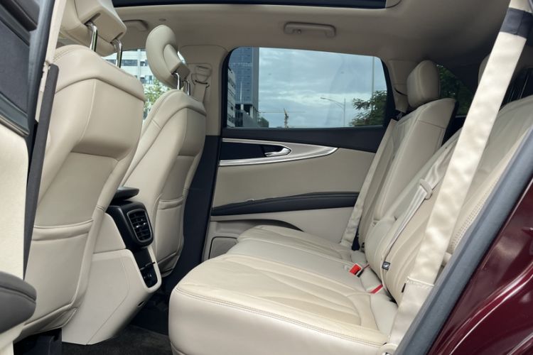 Used Lincoln MKX 2017 2.0T Two-Wheel Drive Deluxe Edition
