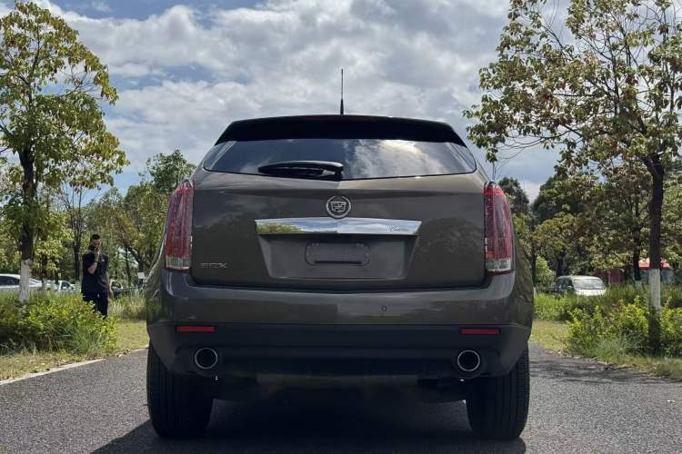 Used Cadillac SRX 2015 3.0L Elite Model
