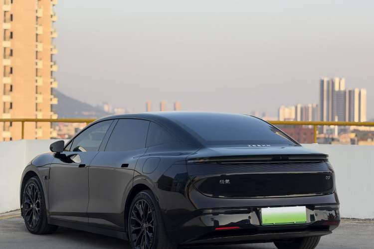 Used Zeekr 007 2024 Rear-Drive Intelligent Driving Version 75 kWh
