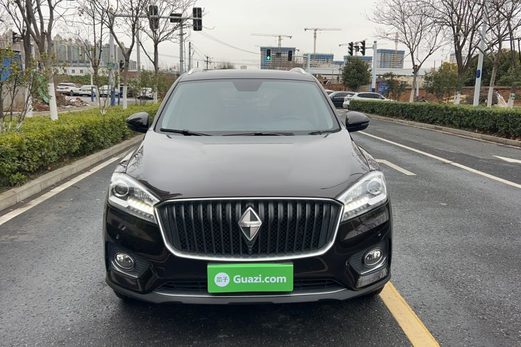 Used BORGWARD BX7 2016 28T Two-Wheel Drive Luxury Version 5 Seats