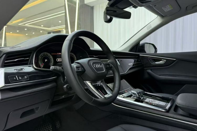 Used Audi Q8 2023 55 TFSI Luxury Dynamic Edition