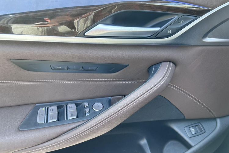 Used BMW 5 Series 2020 525Li Luxury Package