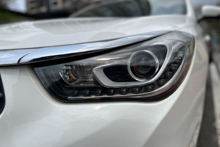 Used GAC Trumpchi GA6 2016 235T DCT Elite Edition Exterior 9