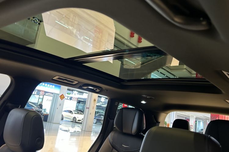 Used Cadillac XT6 2025 2.0T Six-Seater Four-Wheel-Drive Luxury Executive Classic Edition
