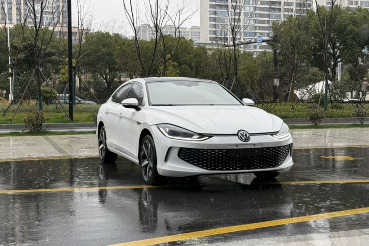 Used Volkswagen Lamando 2023 Lavida L 280TSI DSG Cool & Spicy Edition