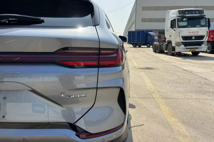 Used BYD Song PLUS New Energy 2025 EV 520km Premium Version
