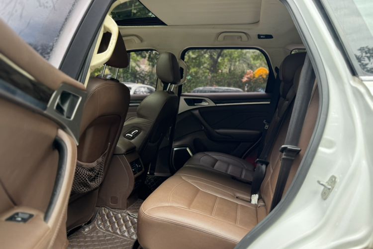 Used Haval H7 2017 Blue-Label H7L 2.0T Automatic Luxury Model