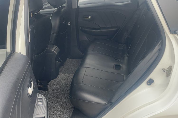 Used Luxgen S3 2016 1.6L CVT Deluxe Model with Sunroof