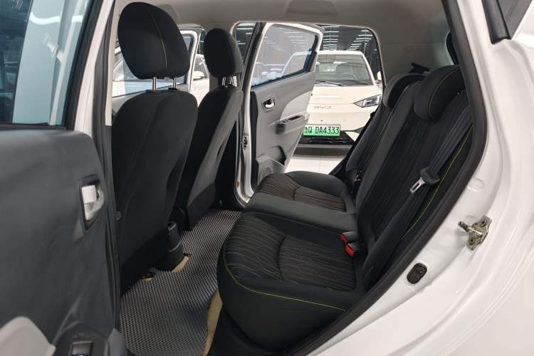 Used CHANGAN Benni E-Star 2021 National Edition Xin Yue Version Lithium Iron Phosphate (31.18 kWh) Interior 3
