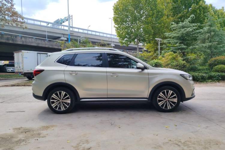 Used Roewe RX5 2020 20T Automatic 4G Connected Million Edition Exterior 3