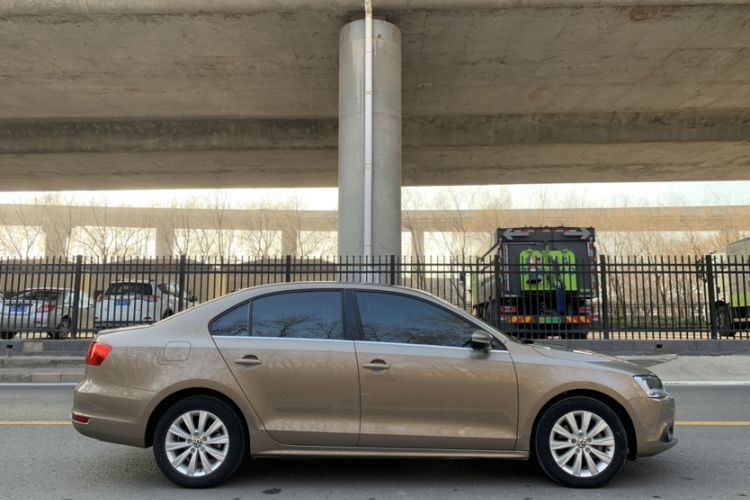 Used Volkswagen Sagitar 2014 1.4TSI Manual Luxury Model