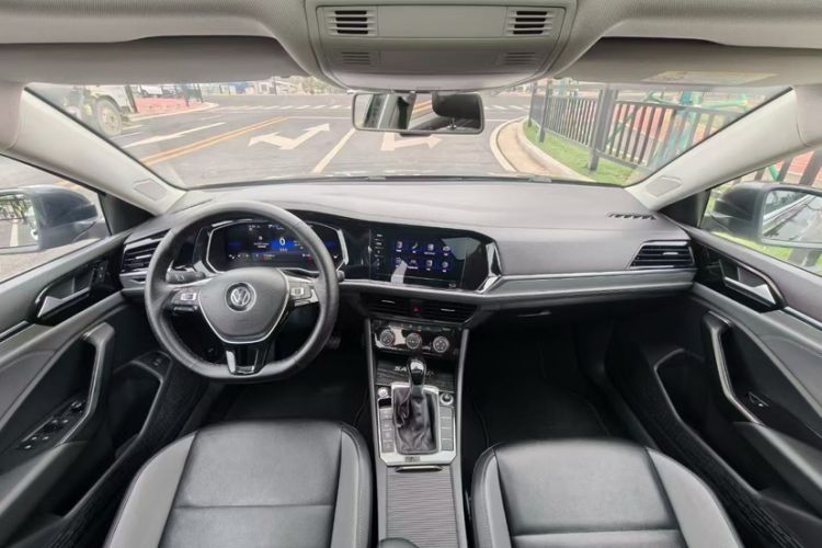 Used Volkswagen Sagitar 2021 280TSI DSG Comfort Connect Edition Interior 2