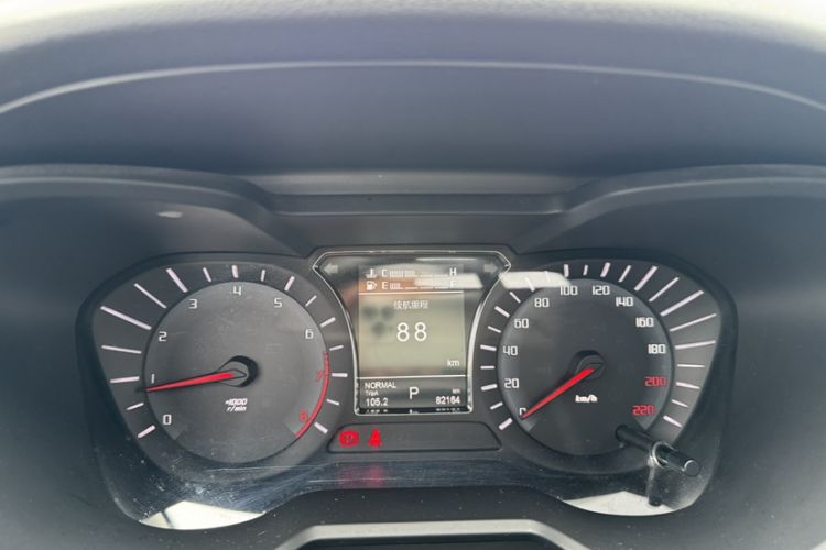 Used GAC Trumpchi GS4 2017 235T Automatic Two-Wheel Drive Elite Edition Odometer Close Up