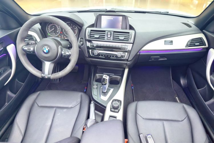 Used BMW 2 Series 2015 220i Convertible Coupe Leading Model