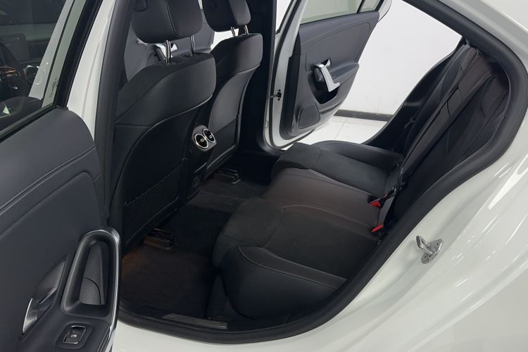 Used Mercedes-Benz A-Class 2021 A 200 L Sport Sedan Fashion Model
