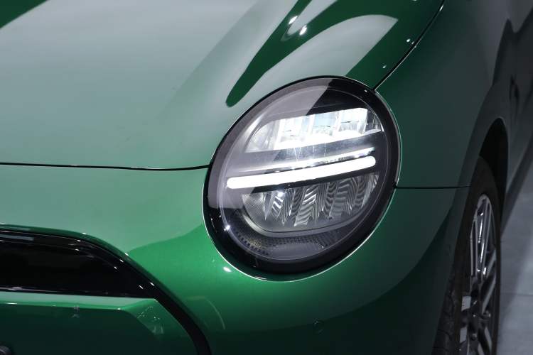 Used MINI Electric MINI COOPER 2024 456km COOPER E Classic Edition
