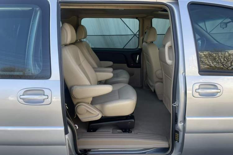 Used Buick GL8 2014 2.4L Executive Edition
