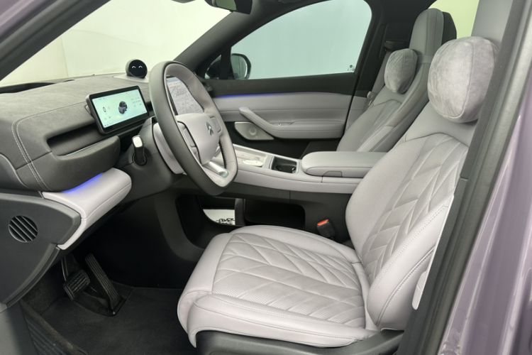 Used Nio EC6 2025 75 kWh Left Front Seat