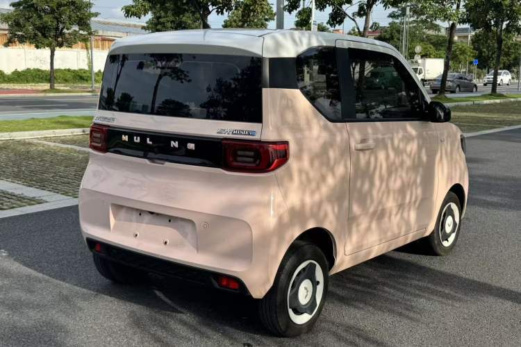 Used Wuling Hongguang MINIEV 2021 Macaron Fashion Model Lithium Iron Phosphate