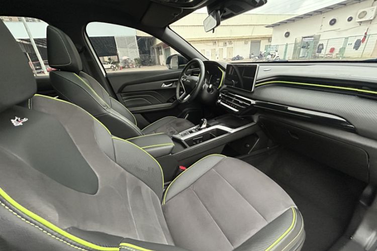 Used Haval LHERY 2021 High-Performance Version 1.5T Golden Rabbit Left Front Seat