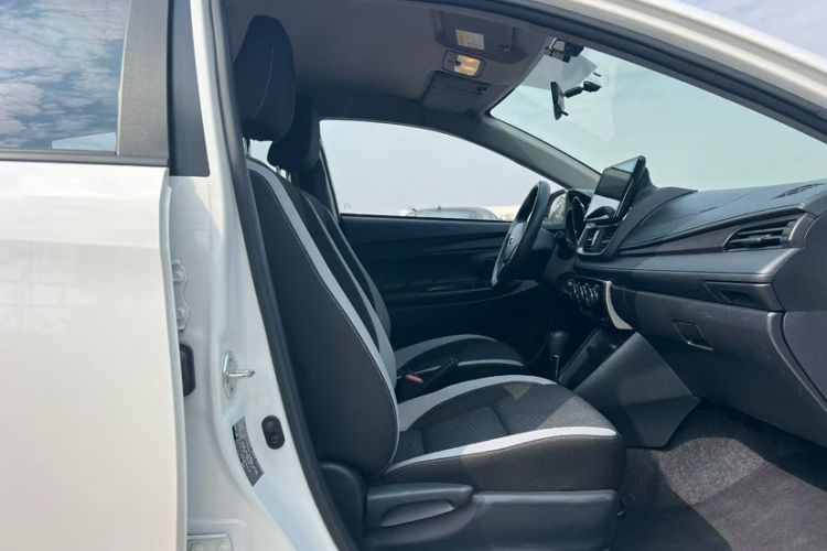 Used Toyota YARiS L Zhi Xuan 2021 1.5L CVT Leading Edition
