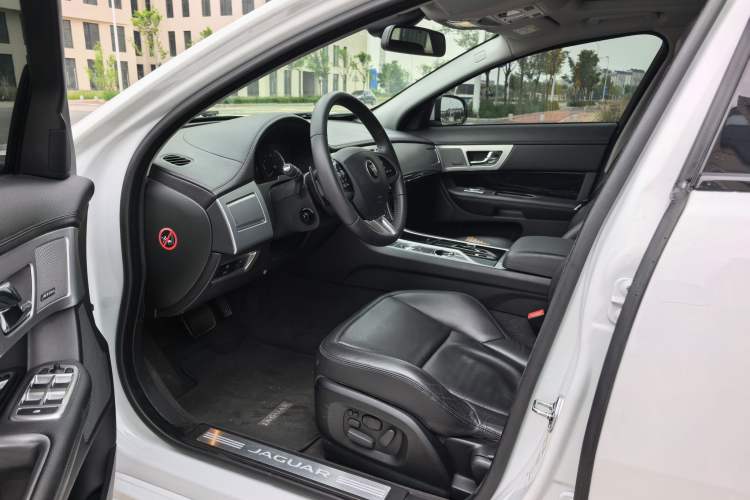 Used Jaguar XF 2014 XF 3.0 SC Sport Club Limited Edition