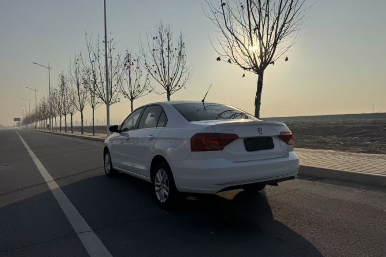 Used Volkswagen Jetta 2017 1.5L Automatic Comfort Model

