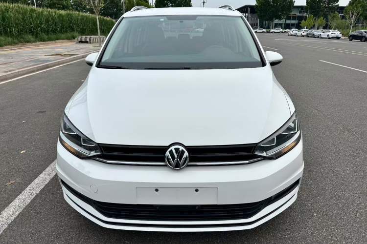 Used Volkswagen Touran 2021 Volkswagen Touran L 280TSI DSG Style Edition 7 Seats
