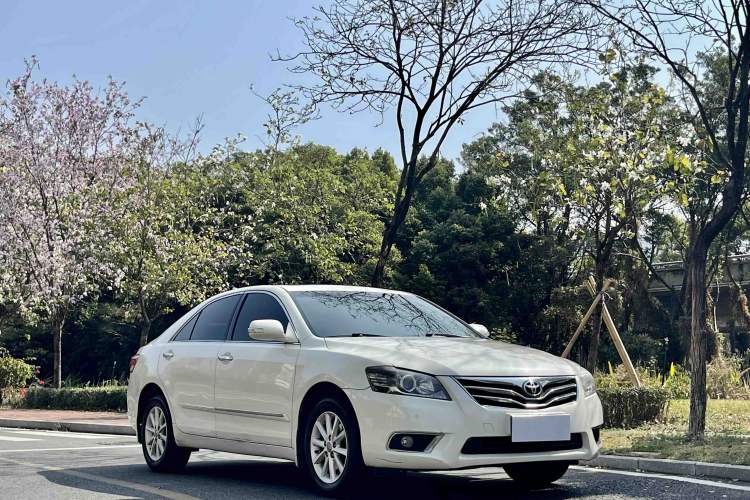 Used Toyota Camry 2013 200G Classic Luxury Edition