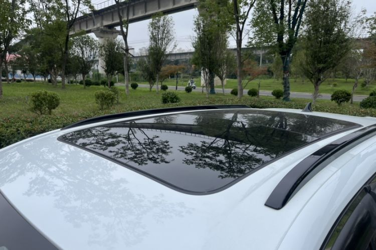 Used Dongfeng Aeolus Huge 2022 Mach Power 1.5T Dare-Enjoy Edition · Smart
