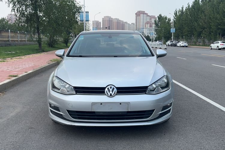 Used Volkswagen Golf 2015 1.4TSI Automatic Luxury Model