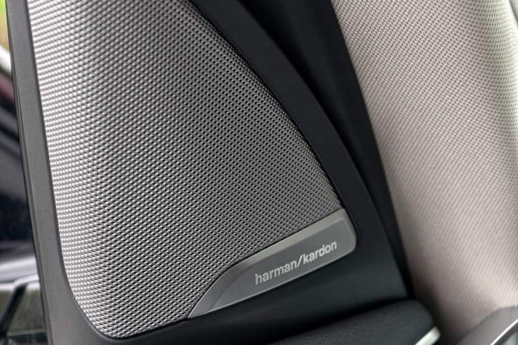 Used BMW X3 2022 Second Facelift xDrive30i Leading Edition M Night Sky Package Interior 10