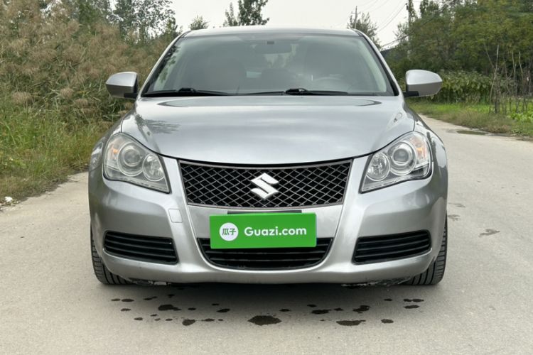 Used Suzuki Kizashi 2011 2.4L Two-Wheel Drive CVT Standard Edition