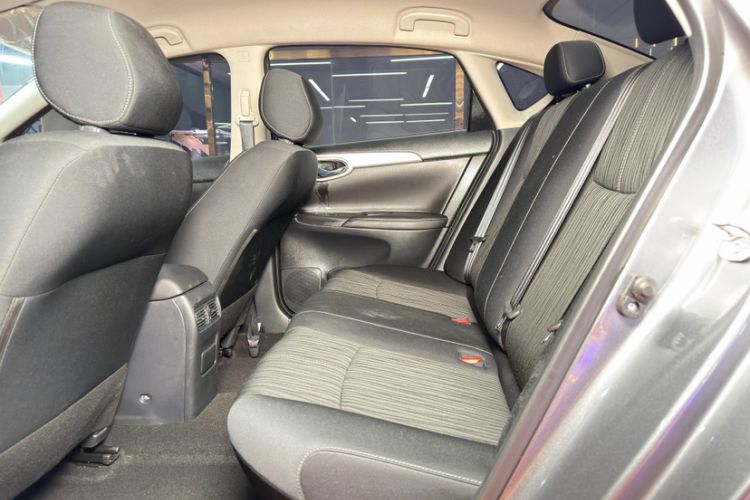 Used Nissan Sylphy 2024 Restyled Version 2 Classic 1.6XE CVT Comfort Edition Interior 7