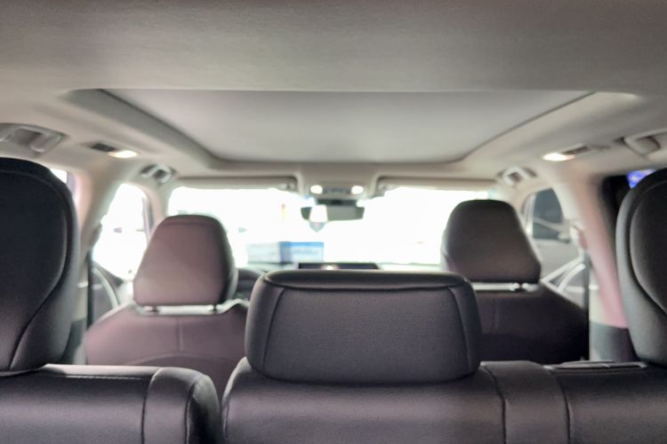 Used Toyota Highlander 2022 Dual-Engine 2.5L Four-Wheel Drive Prestige Version 7 Seats