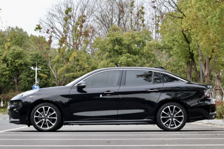 Used Lynk & Co 03 2019 2.0TD Automatic Trend Edition