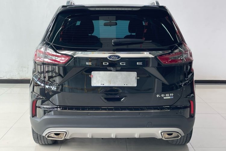 Used Ford Edge 2021 PLUS EcoBoost 245 Two-Wheel-Drive Platinum Edition 5 Seats
