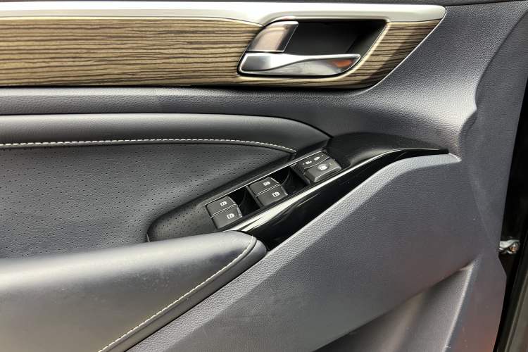 Used GAC Trumpchi M8 2021 Lingxiu Series 390T Deluxe Edition
