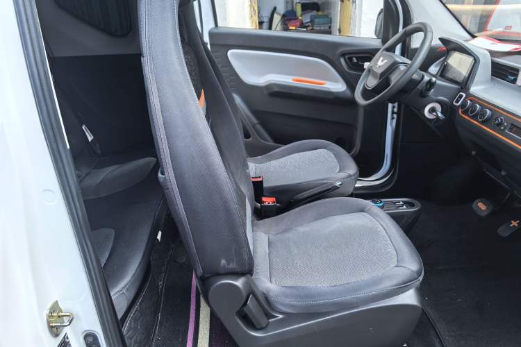 Used Wuling Hongguang MINIEV 2020 Enjoyment Model Lithium Iron Phosphate