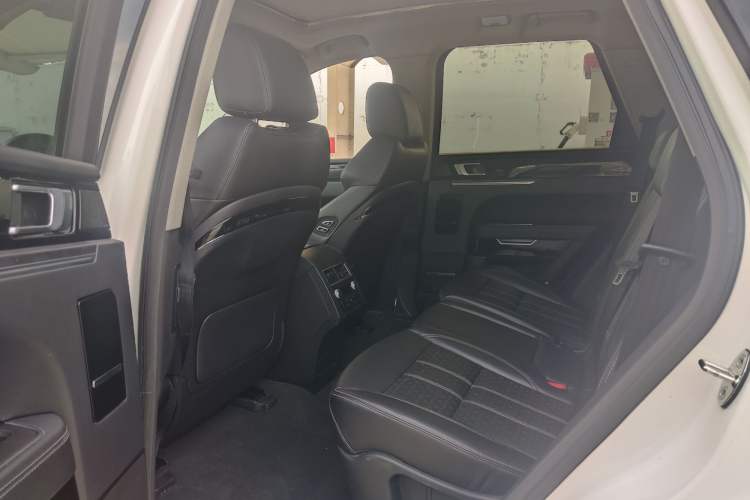 Used Zotye T800 2018 2.0T Automatic Prestige Smart Connectivity 7-Seater