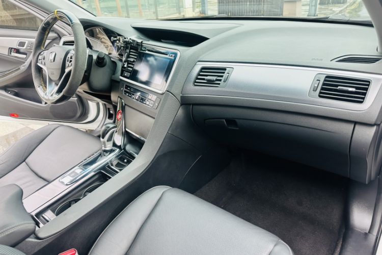 Used Honda Spirior 2017 2.0L Comfort Edition
